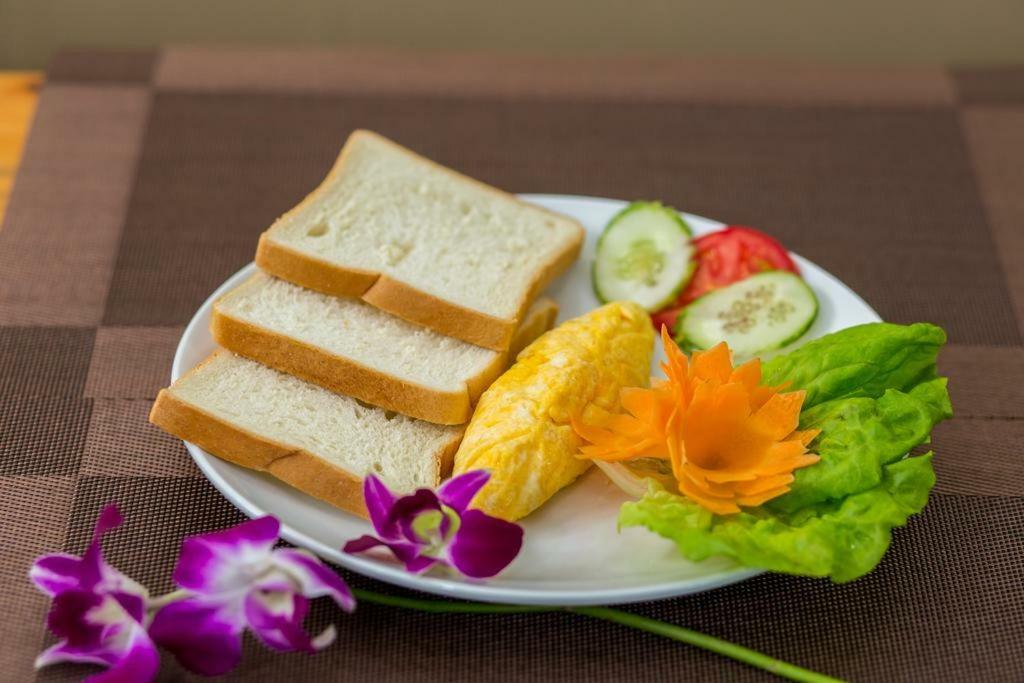 Hotel Hanh Hoa Chan Chau Экстерьер фото