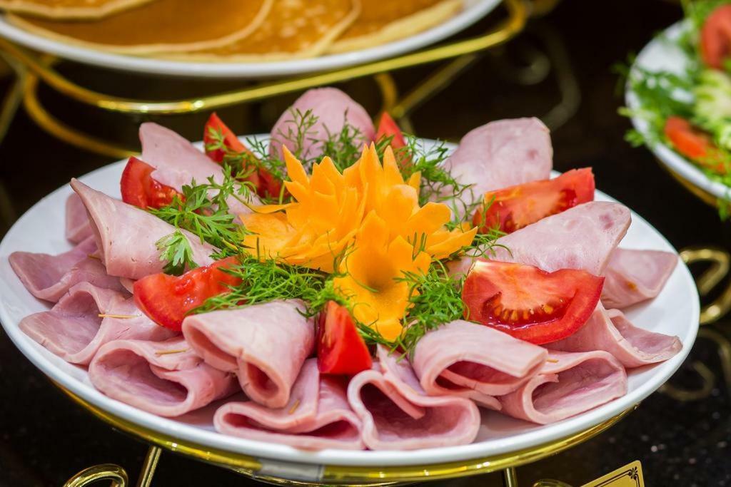 Hotel Hanh Hoa Chan Chau Экстерьер фото